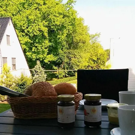 With 2 Bedrooms * Goehren-Lebbin